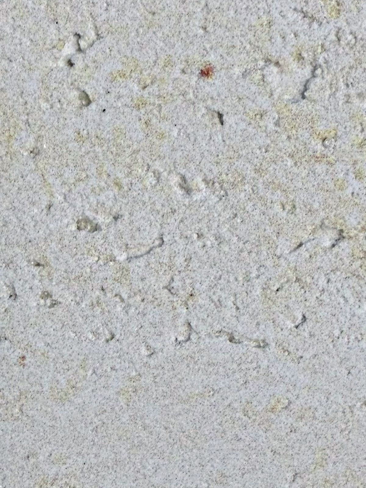 Fine modified mineral powder surface